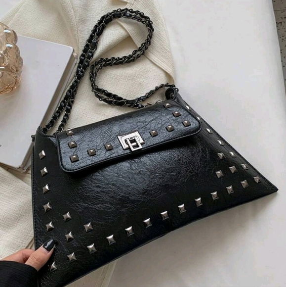 Punk Street Fashion Rivet Chain Decor Solid Color Vintage Elegant Shoulder - Picture 5 of 6